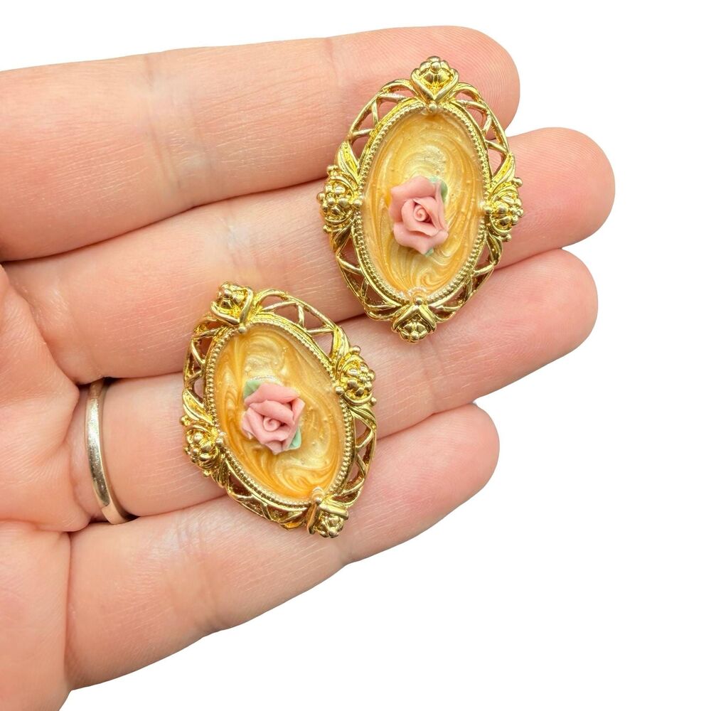 Vintage Jewelry Cameo Earrings Victorian Earrings